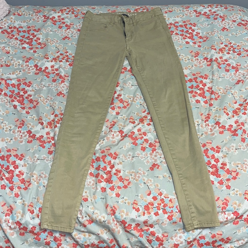 American Eagle Khaki Jeggings
